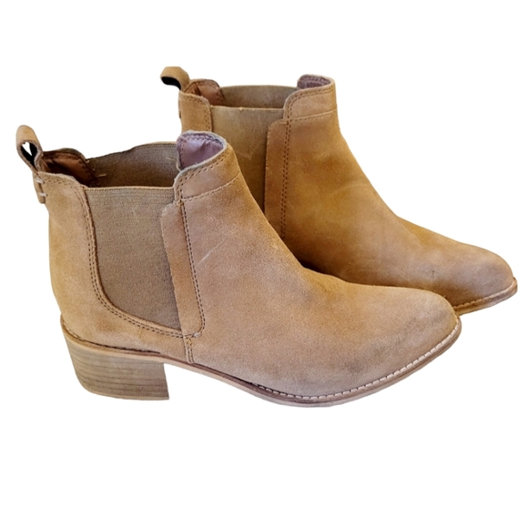 Crevo Slip On Chestnut Tan Leather Suede Booties Size 7 - Picture 3 of 4